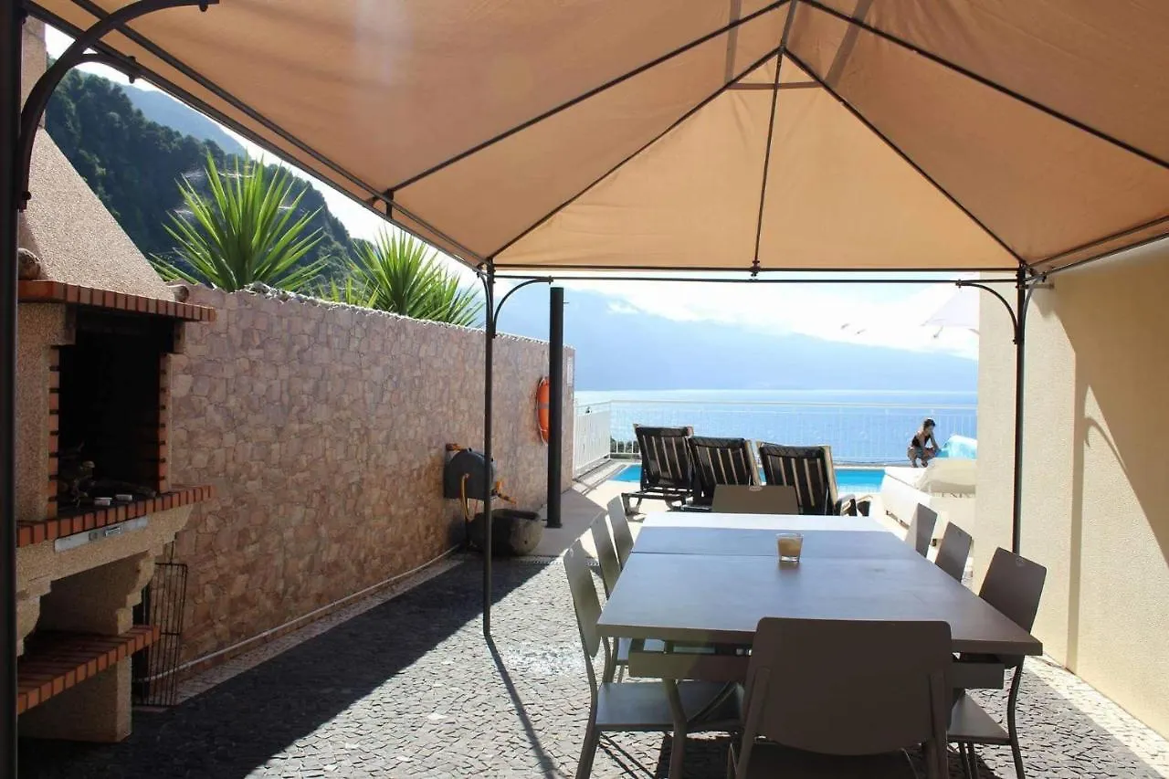 Villa Quinze - Luxurious 3 Bedroom Villa With Private Pool And Games Room & Amazing Views Πόντα Ντελγάδα